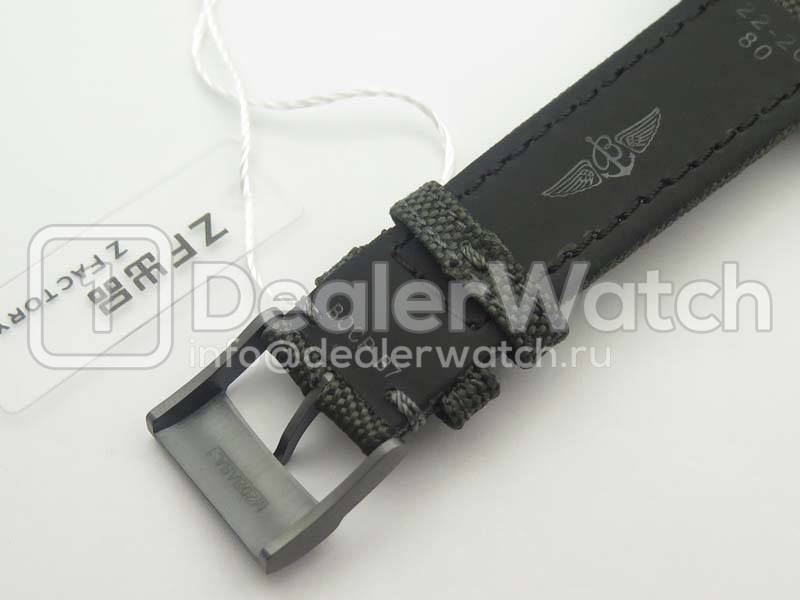 Часы Breitling Avenger Blackbird 44