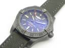 Часы Breitling Avenger Blackbird 44