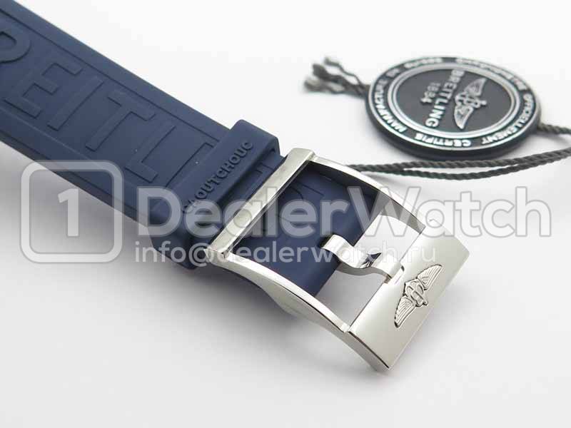 Часы Breitling Avenger II GMT
