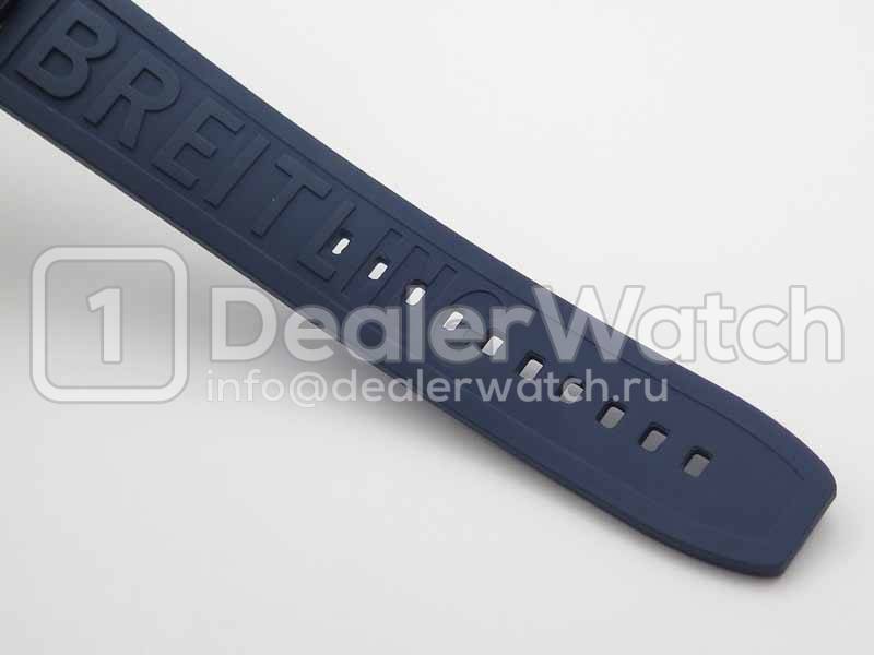 Часы Breitling Avenger II GMT