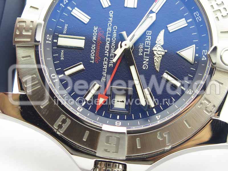 Часы Breitling Avenger II GMT