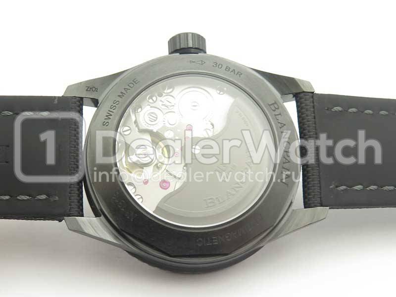 Часы Blancpain Fifty Fathoms Bathyscaphe Ceramic