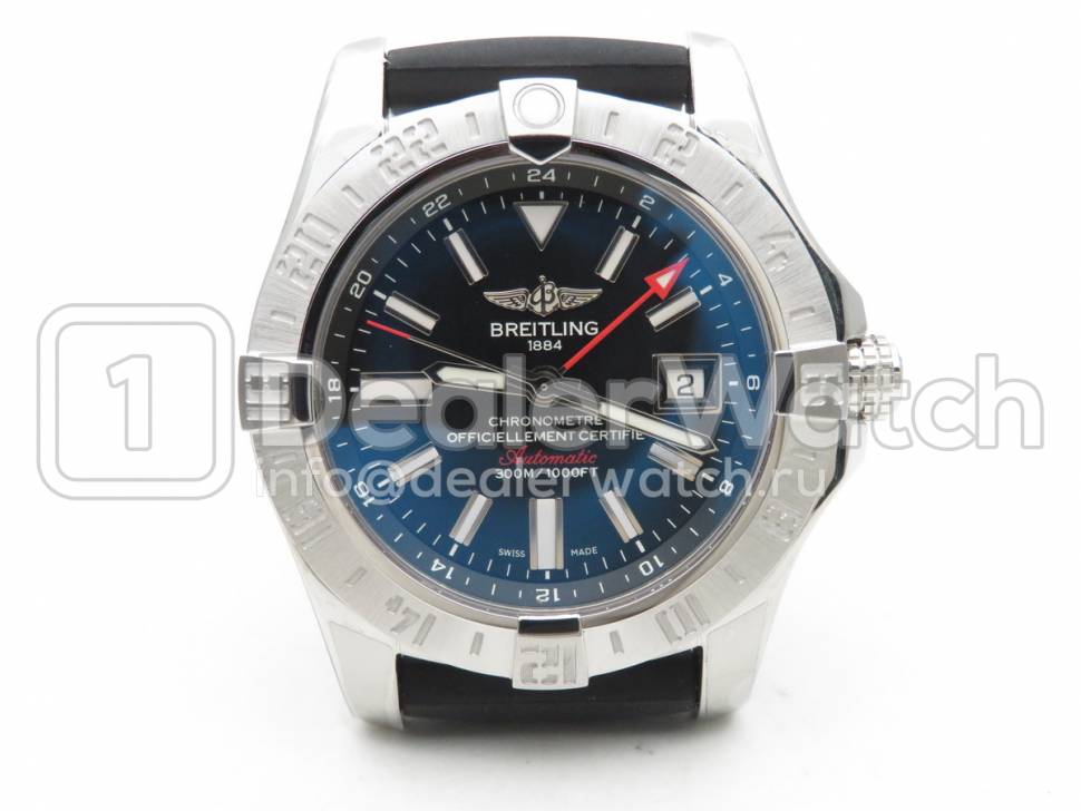 Часы Breitling Avenger II GMT