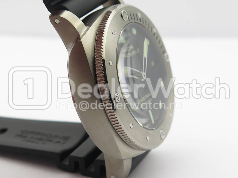 Часы Officine Panerai Luminor 1950 Submersible 3 Days Automatic PAM 305