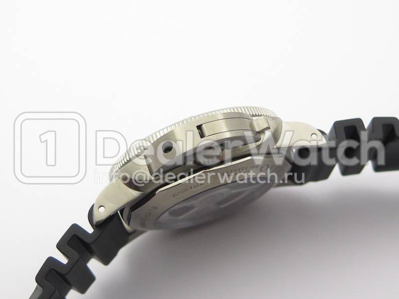 Часы Officine Panerai Luminor 1950 Submersible 3 Days Automatic PAM 305
