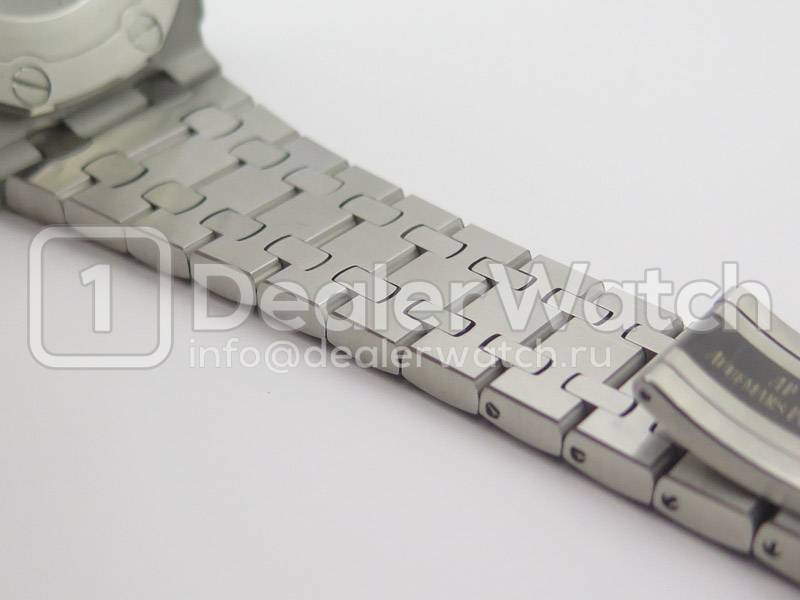 Часы Audemars Piguet Royal Oak Offshore Diver 42mm