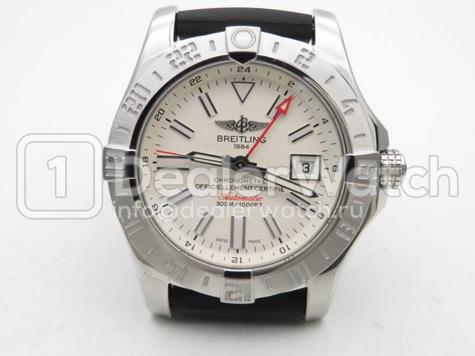 Часы Breitling Avenger II GMT