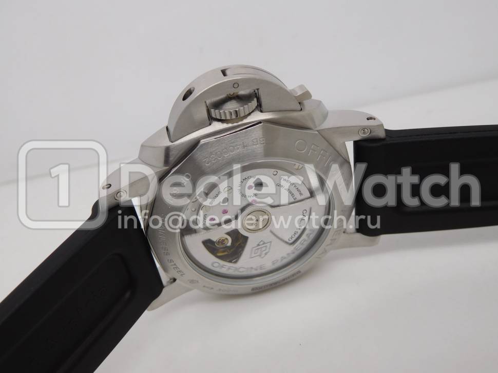 Часы Officine Panerai Luminor 1950 3-Days Automatic GMT PAM 320