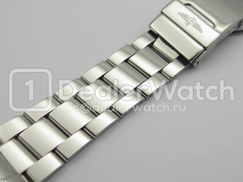 Часы Breitling Avenger II GMT