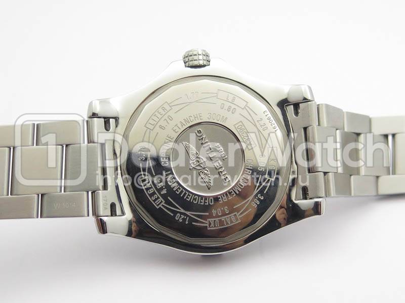 Часы Breitling Avenger II GMT