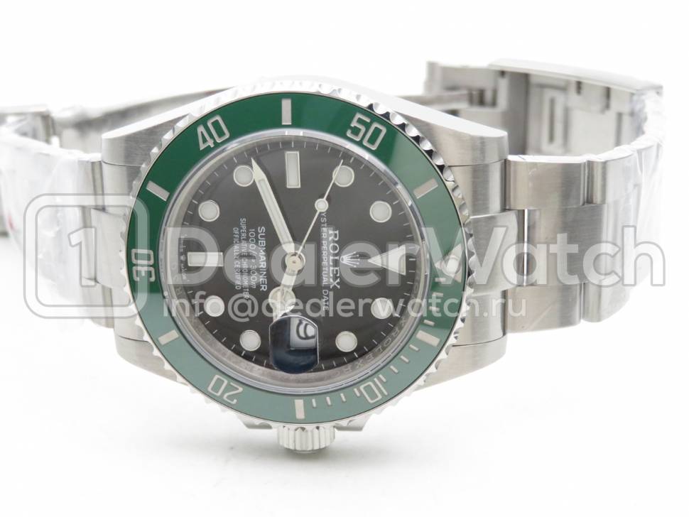 Часы Rolex Submariner Date 126610LV Kermit