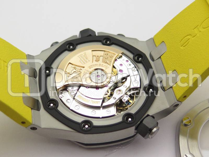 Часы Audemars Piguet Royal Oak Offshore Diver Chronograph 2016 Yellow