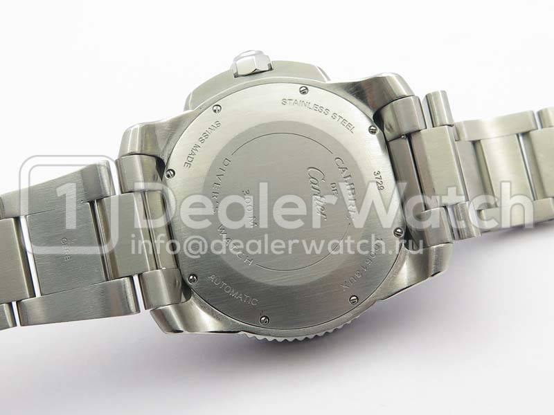 Часы Cartier Calibre de Cartier Diver WSCA0011