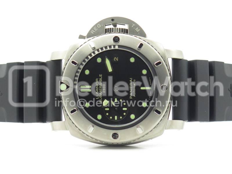 Часы Officine Panerai Luminor Submersible 1950 3 Days Titanio PAM 364