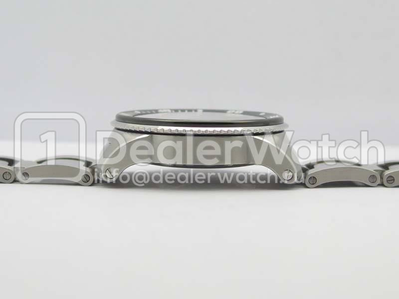 Часы Cartier Calibre de Cartier Diver WSCA0011