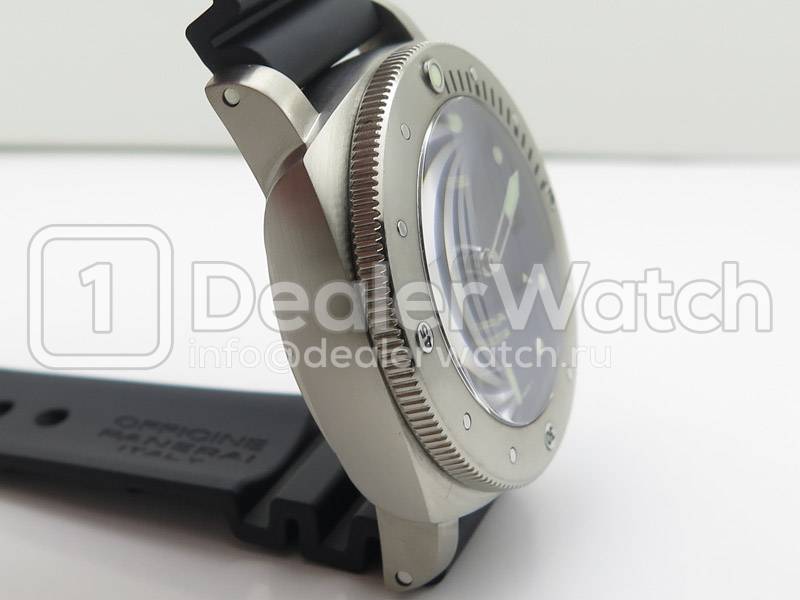 Officine Panerai Luminor Submersible Regatta 1950 3 Days PAM 371 DW 10225 dealerwatch24.ru