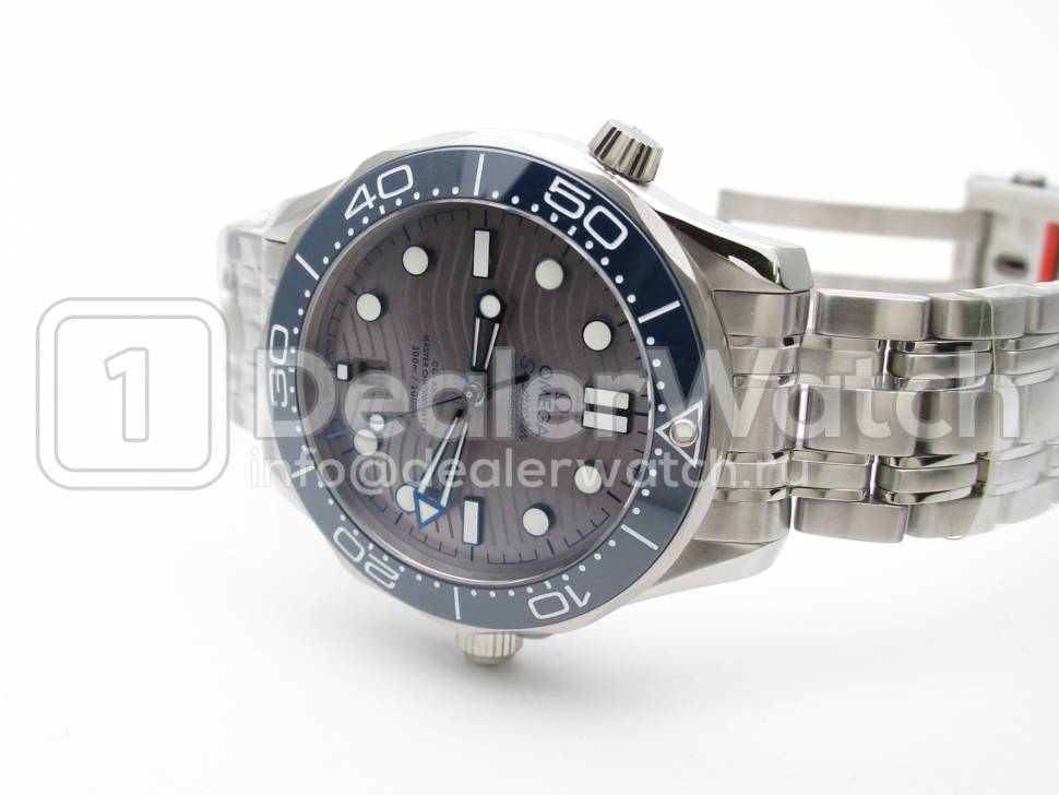 Часы Omega Seamaster 300M Co-Axial Master Chronometer 2018