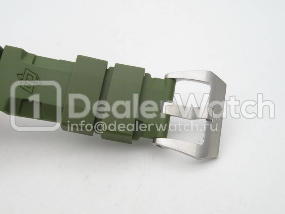 Часы Panerai Luminor Submersible Verde Militare PAM01055