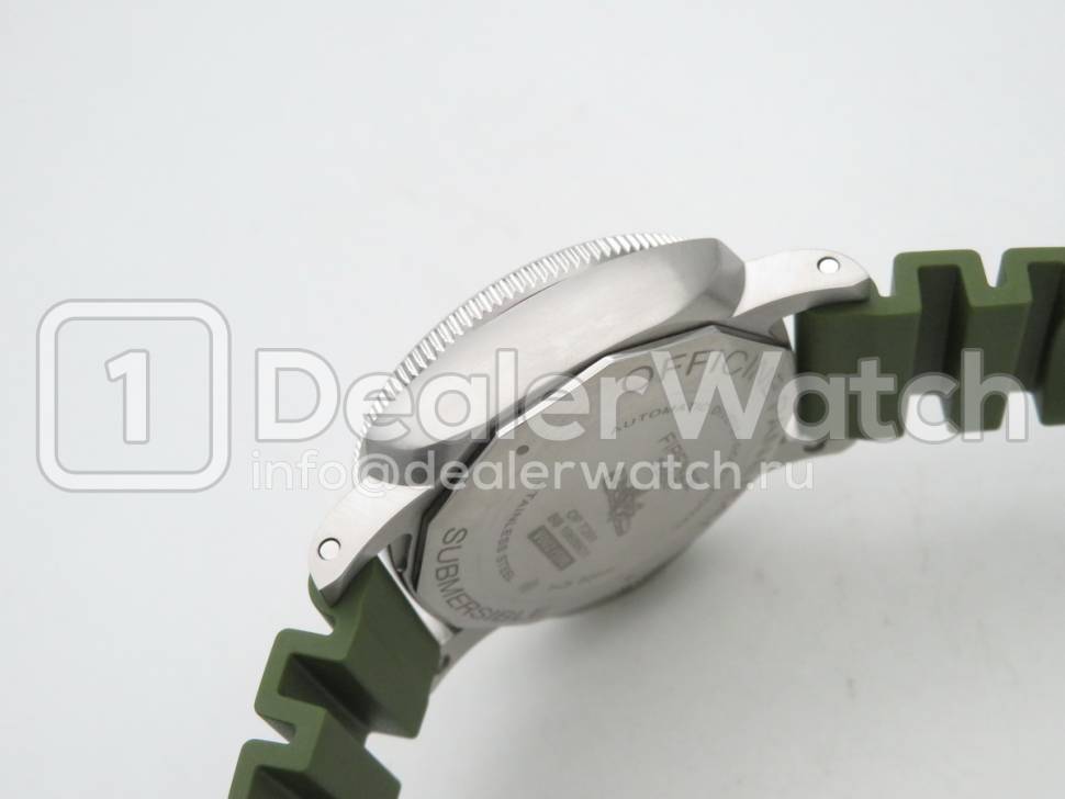 Часы Panerai Luminor Submersible Verde Militare PAM01055