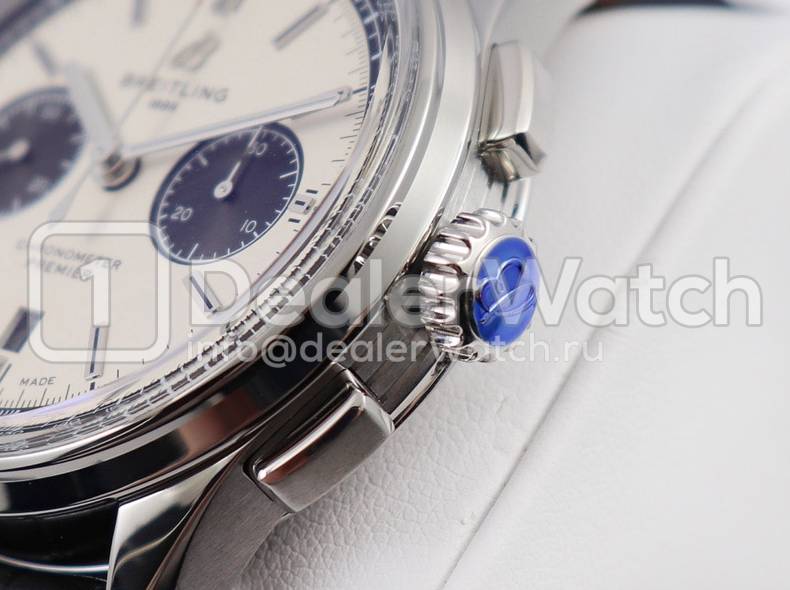 Часы Premier B01 Chronograph 42 Bentley