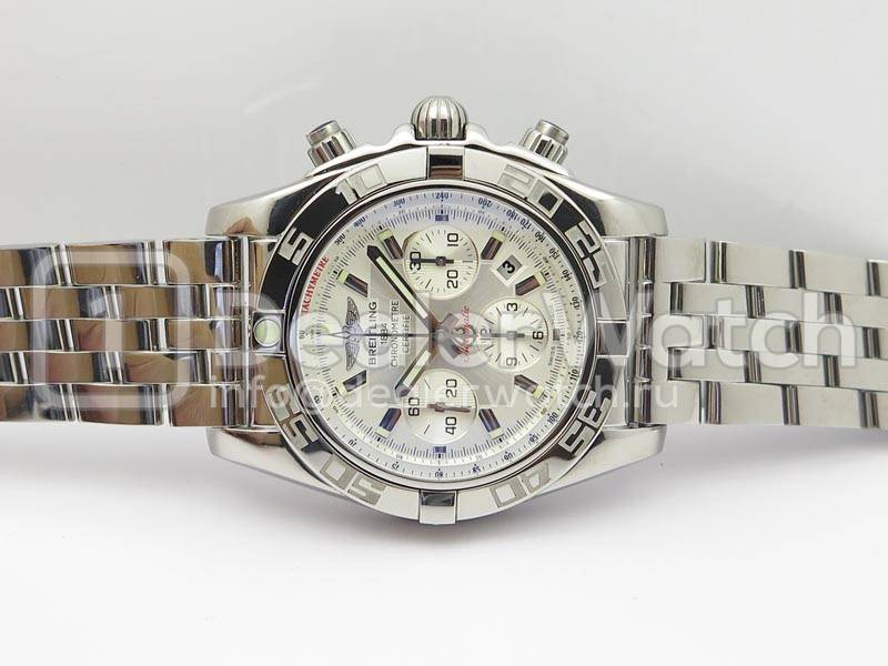 Часы Breitling Chronomat 44