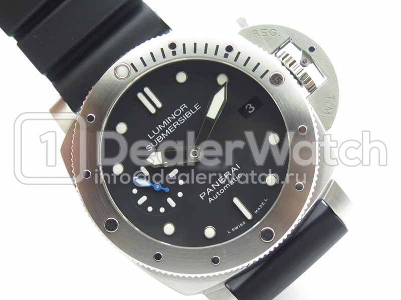 Часы Officine Panerai Luminor 1950 Submersible 3 Days Automatic PAM 682