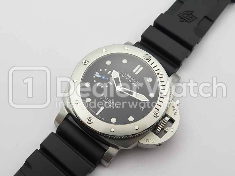 Часы Officine Panerai Luminor 1950 Submersible 3 Days Automatic PAM 682