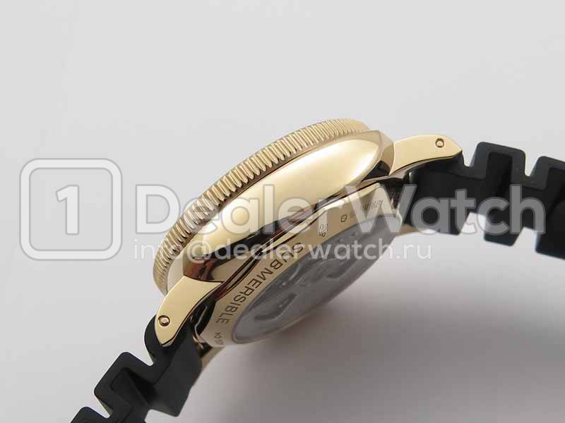 Часы Officine Panerai Luminor Submersible 1950 3 Days Oro Rosso PAM 684
