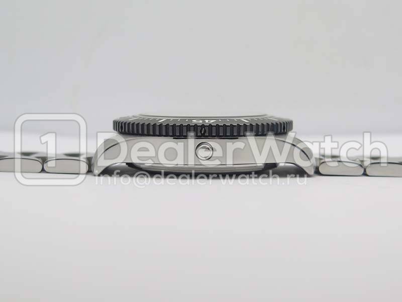 Часы Breitling Superocean 44 Special Y1739316