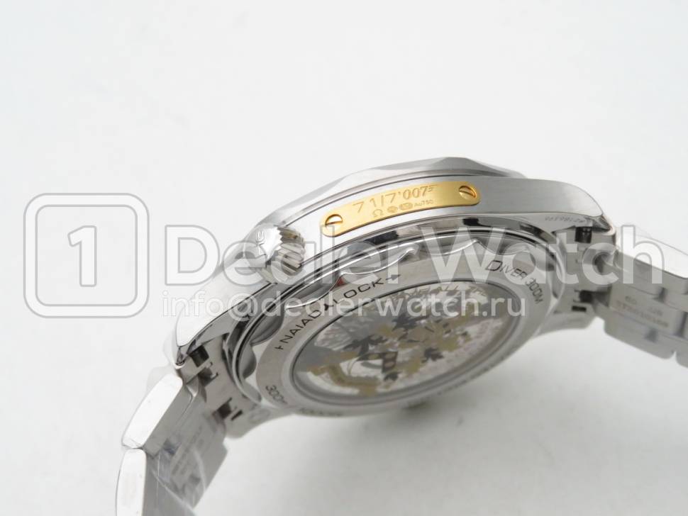 Часы Omega Seamaster 300M "James Bond" Limited Edition