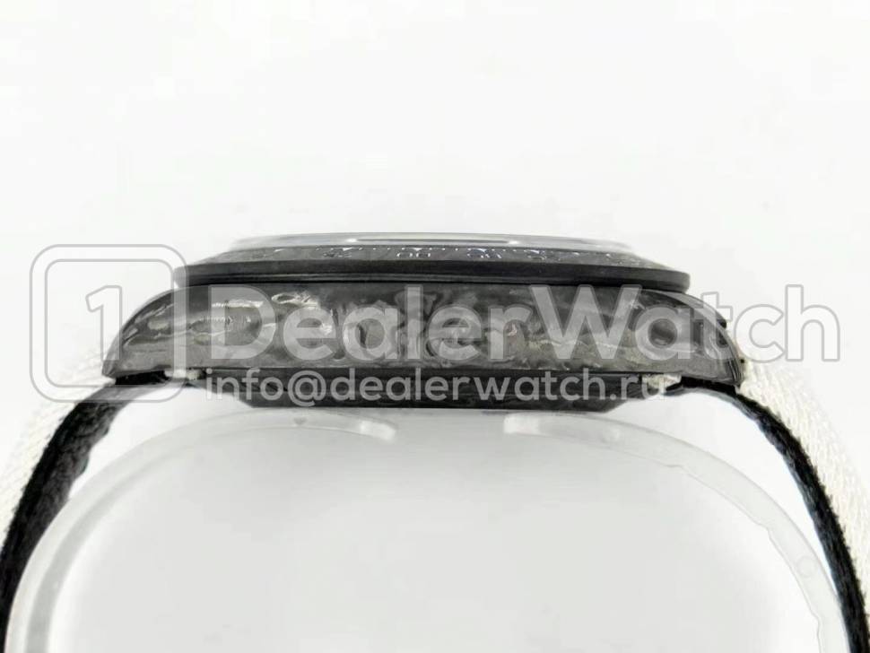 Часы Rolex Cosmograph Daytona Carbon Cream invert
