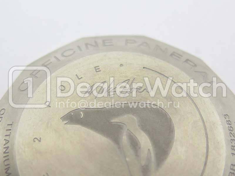 Часы Officine Panerai Luminor Submersible 1950 3 Days GMT Pole2Pole PAM 719