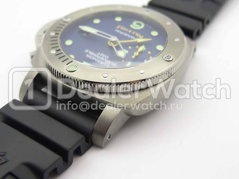 Часы Officine Panerai Luminor Submersible 1950 3 Days GMT Pole2Pole PAM 719
