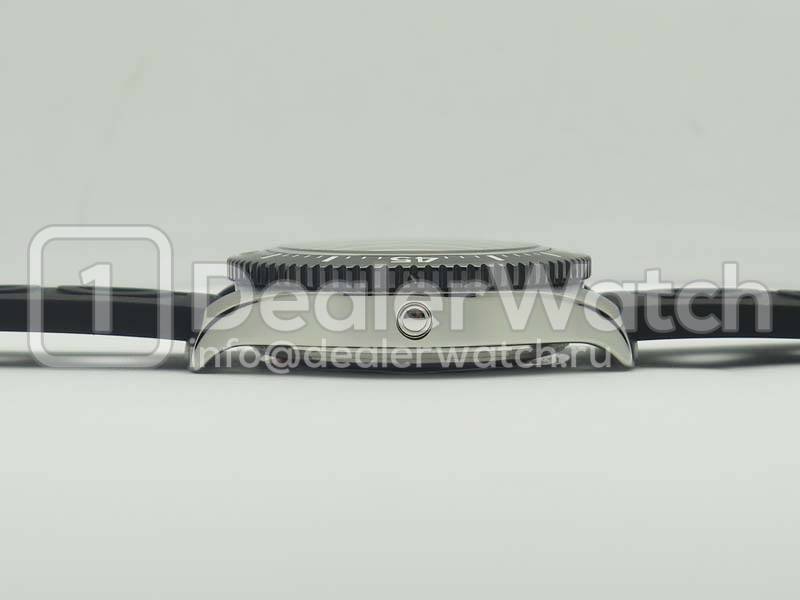 Часы Breitling Superocean 44 Special Y1739316