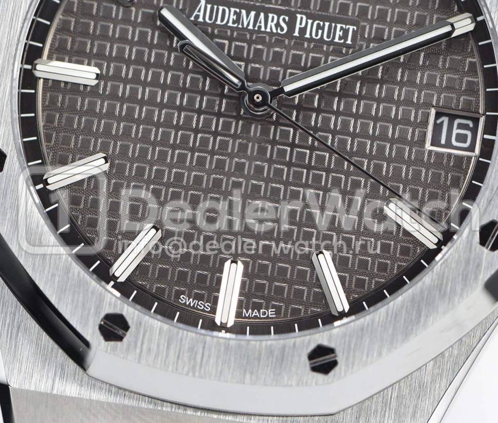 Часы Audemars Piguet Royal Oak 15500ST.OO.1220ST.02