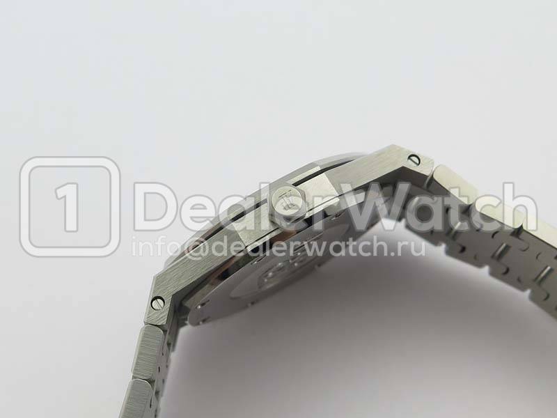 Часы Audemars Piguet Royal Oak 33mm Ladies Diamond steel