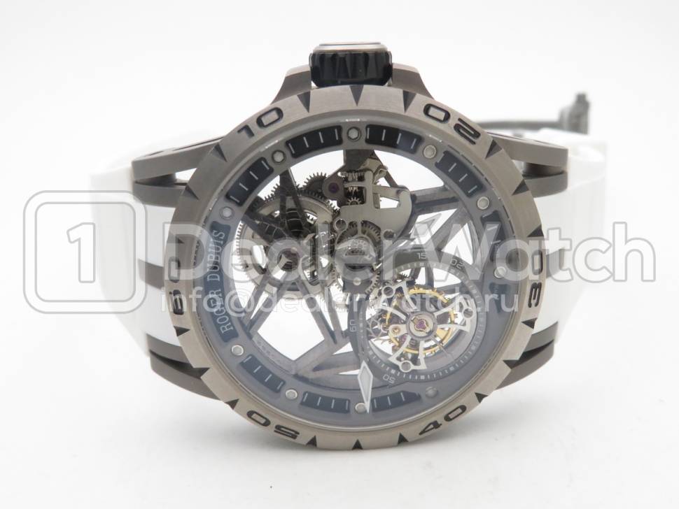 Часы Roger Dubuis Excalibur Skeleton Flying Tourbillon