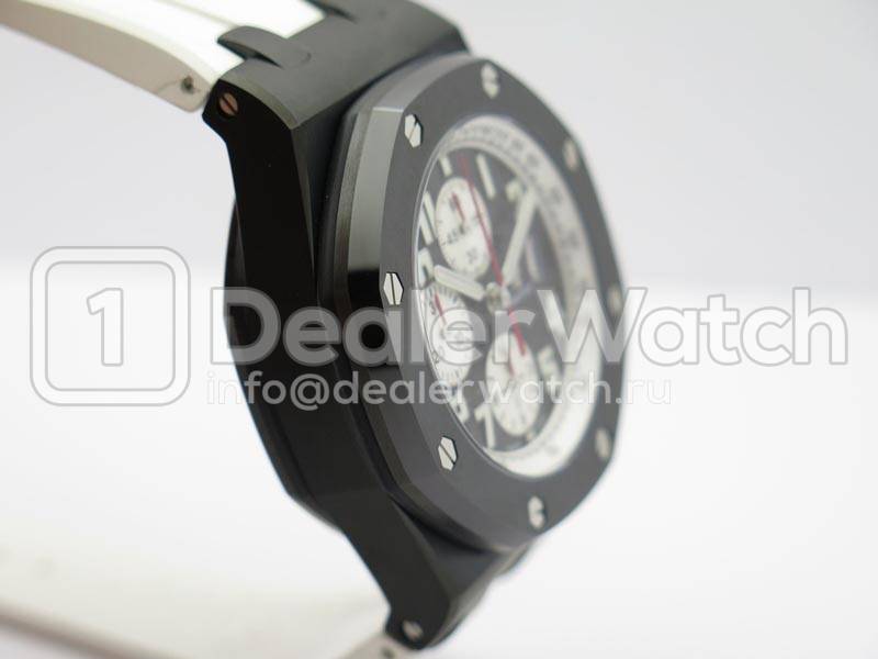 Часы Audemars Piguet Royal Oak Offshore Black & White Marcus Edition
