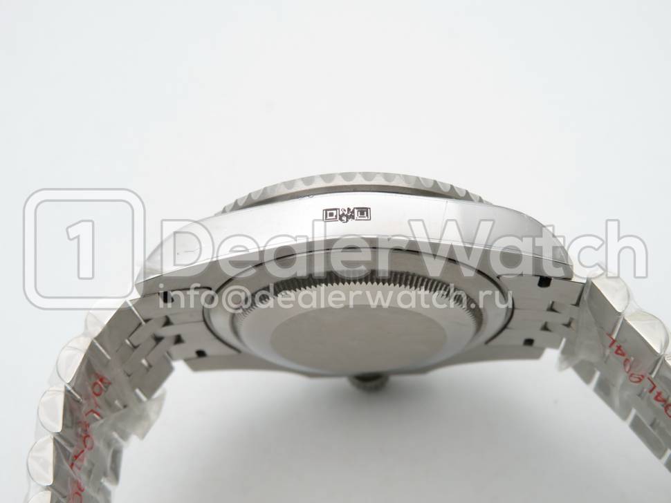 Часы Rolex GMT Master II 126710 BLRO Pepsi