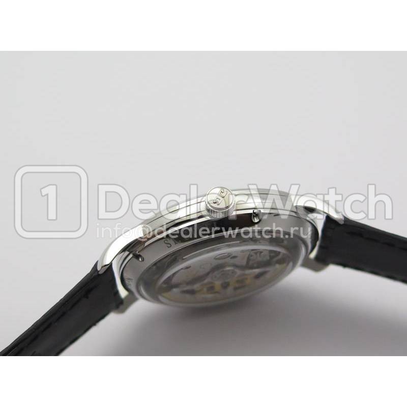 Часы Glashutte Original Senator Sixties 1-39-52-04-02-04