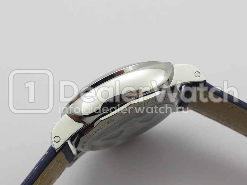 Часы Officine Panerai Luminor 1950 3 Days GMT Acciaio PAM 688