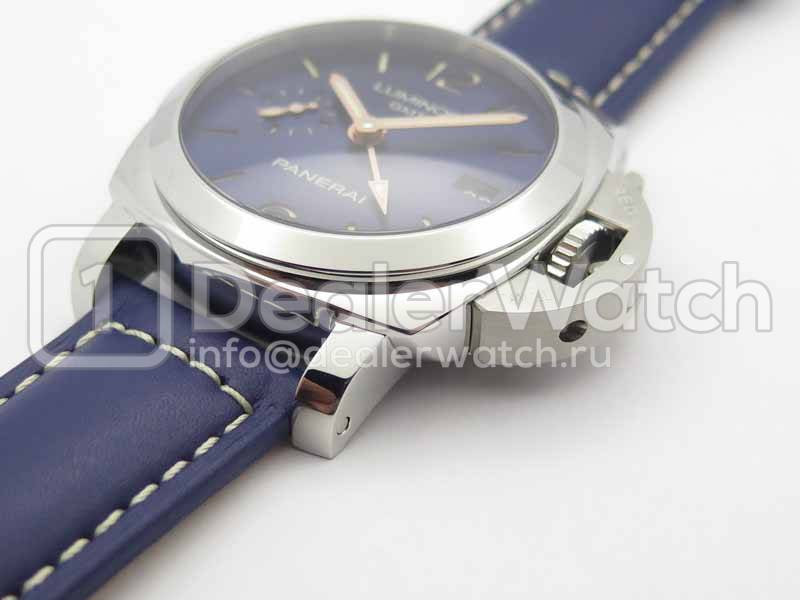 Часы Officine Panerai Luminor 1950 3 Days GMT Acciaio PAM 688