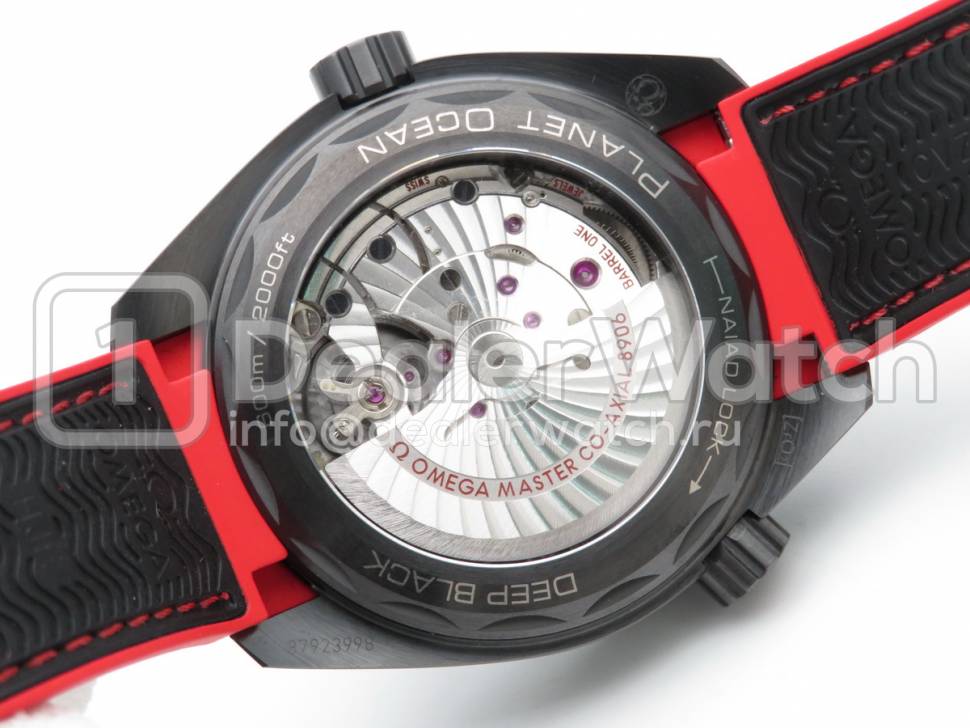 Часы Omega Seamaster Planet Ocean GMT Deep Black