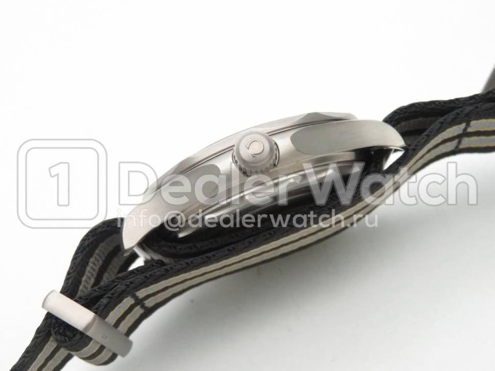 Часы Omega Seamaster 300M 007 Edition 326934-0003