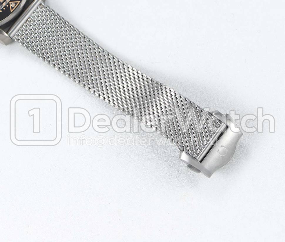 Часы Omega Seamaster 300M 007 Edition 326934-0003