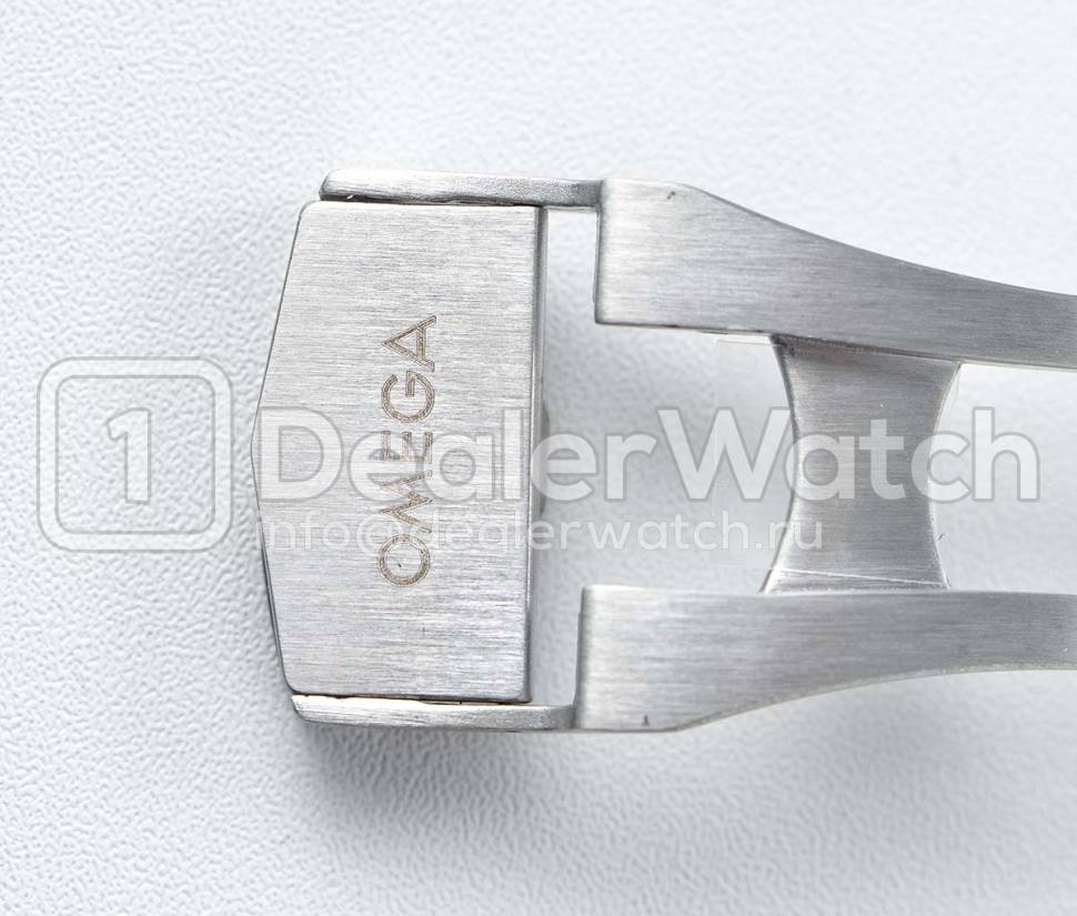 Часы Omega Seamaster 300M 007 Edition 326934-0003