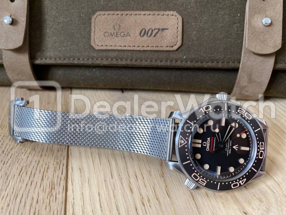 Часы Omega Seamaster 300M 007 Edition 326934-0003
