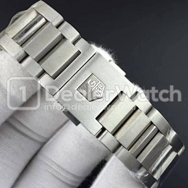 Часы Tag Heuer Carrera Calibre 16 Tachymeter Day-Date
