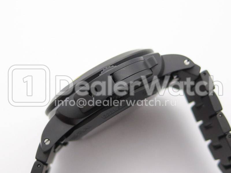 Часы Officine Panerai Luminor 1950 3 Days PAM 438 Tuttonero GMT Ceramic