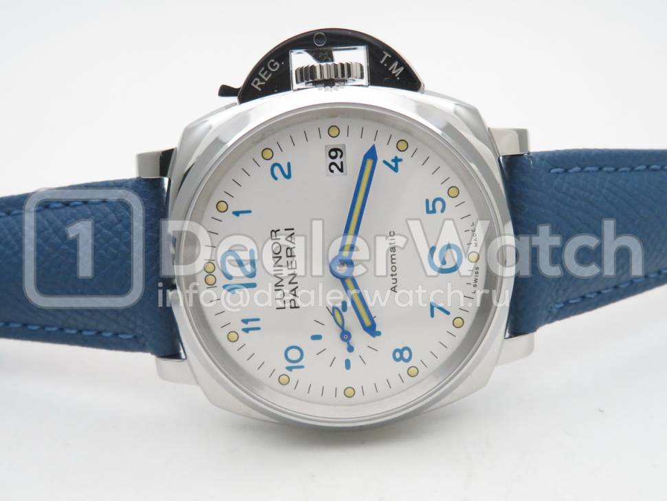 Часы Officine Panerai Luminor Due PAM906